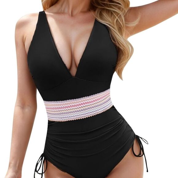 Black one piece bathing suit with removable bra cups - Picture 1 of 5